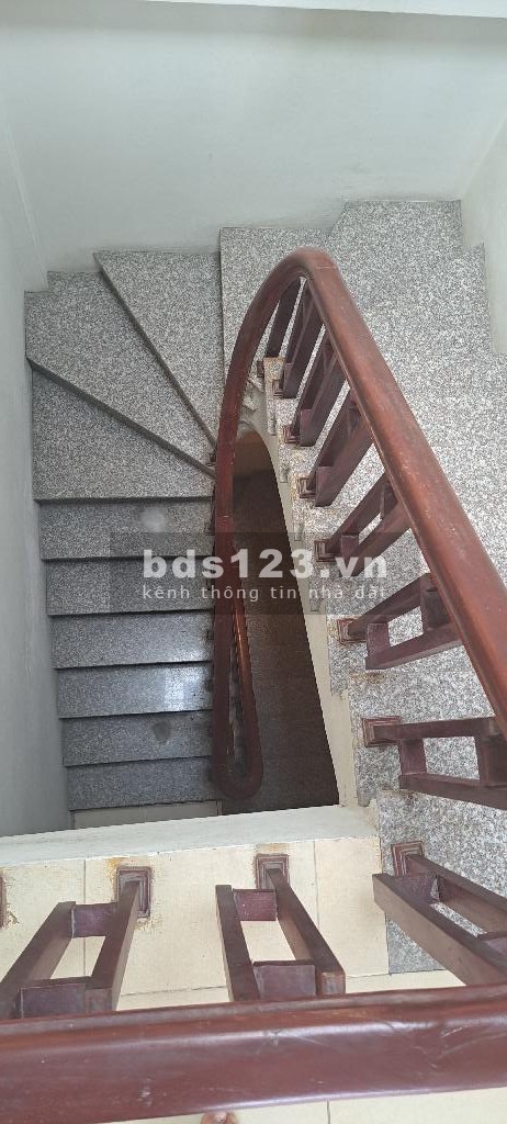 Bán nhà Võ Chí Công, Cầu Giấy, Siêu rẻ, 35m2, 5,75 tỷ
