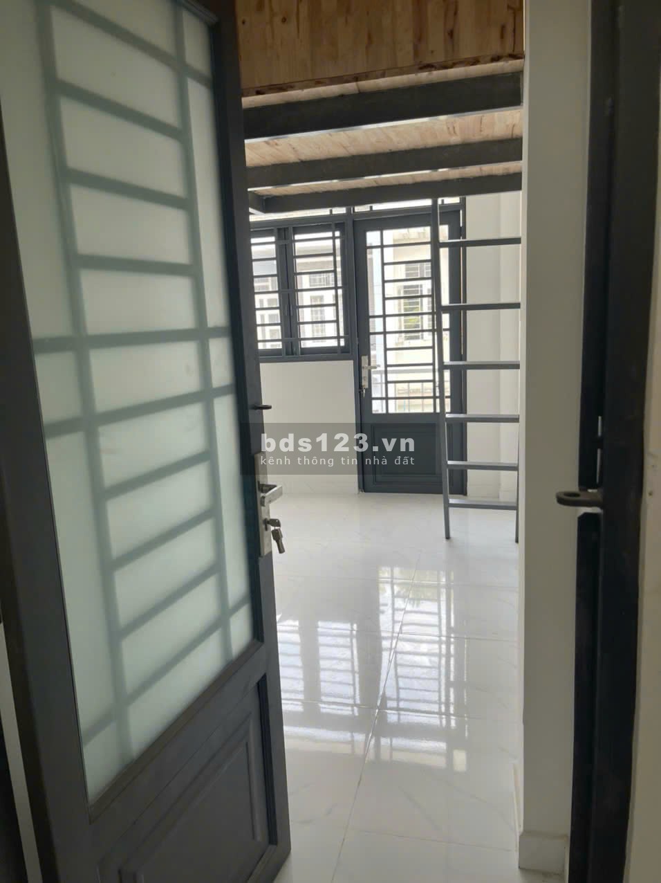Chỉ nhỉnh 6 tỷ đã có căn HXH có sẵn 9pn , vừa ở vừa cho thuê