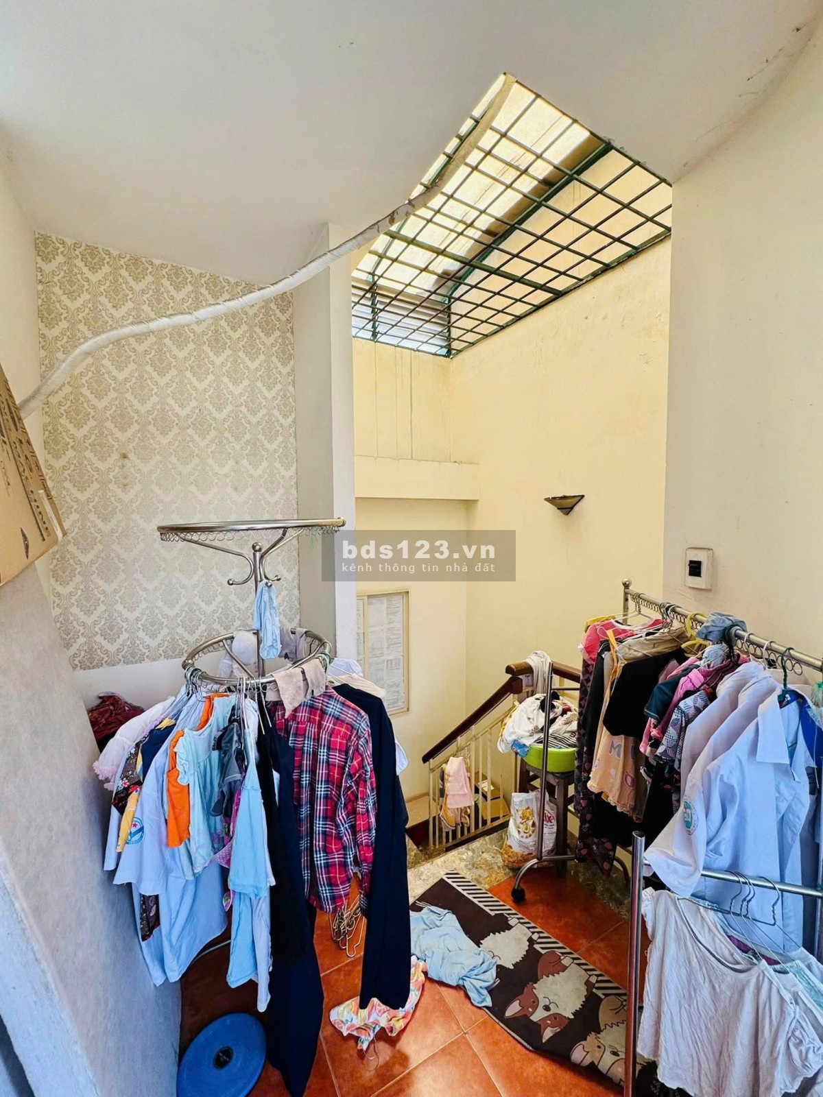 Nhà hẻm xe hơi tại Lê Tự Tài, Phú Nhuận, khu an ninh, sẵn sổ công chứng ngay