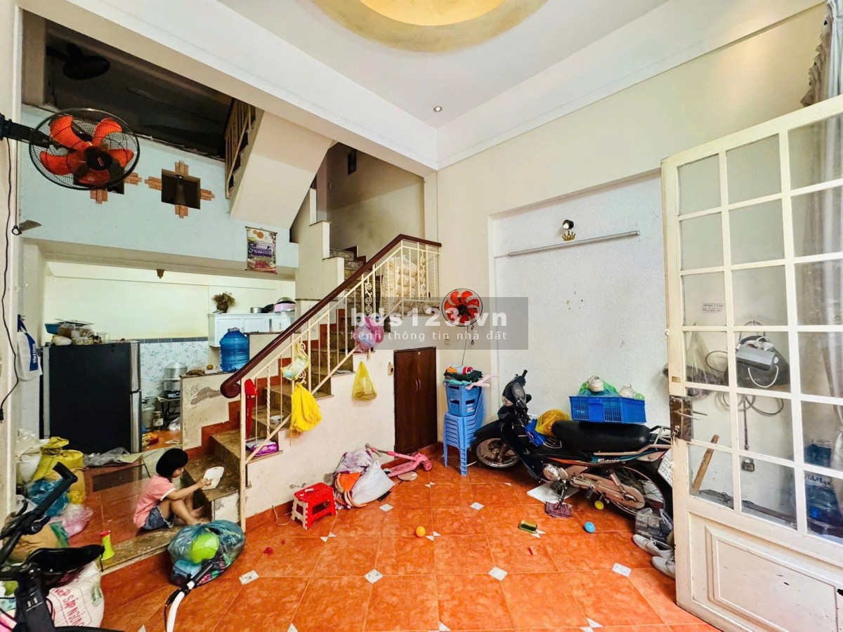 Nhà hẻm xe hơi tại Lê Tự Tài, Phú Nhuận, khu an ninh, sẵn sổ công chứng ngay