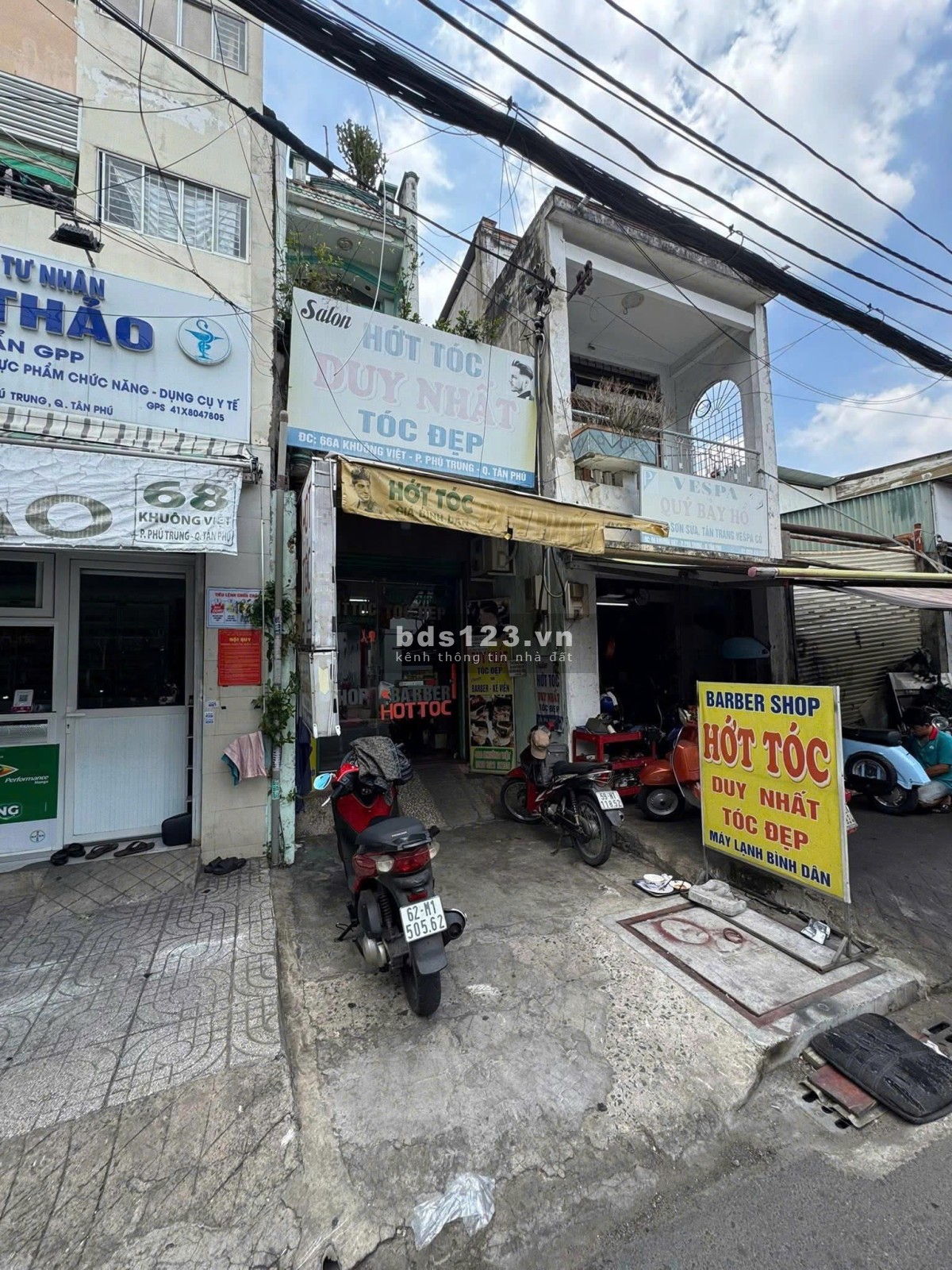 Cần bán nhà mặt tiền Khuông Việt, chia thành 2 nhà, vừa cho thuê kd, vừa ở, có thu nhập ổn định