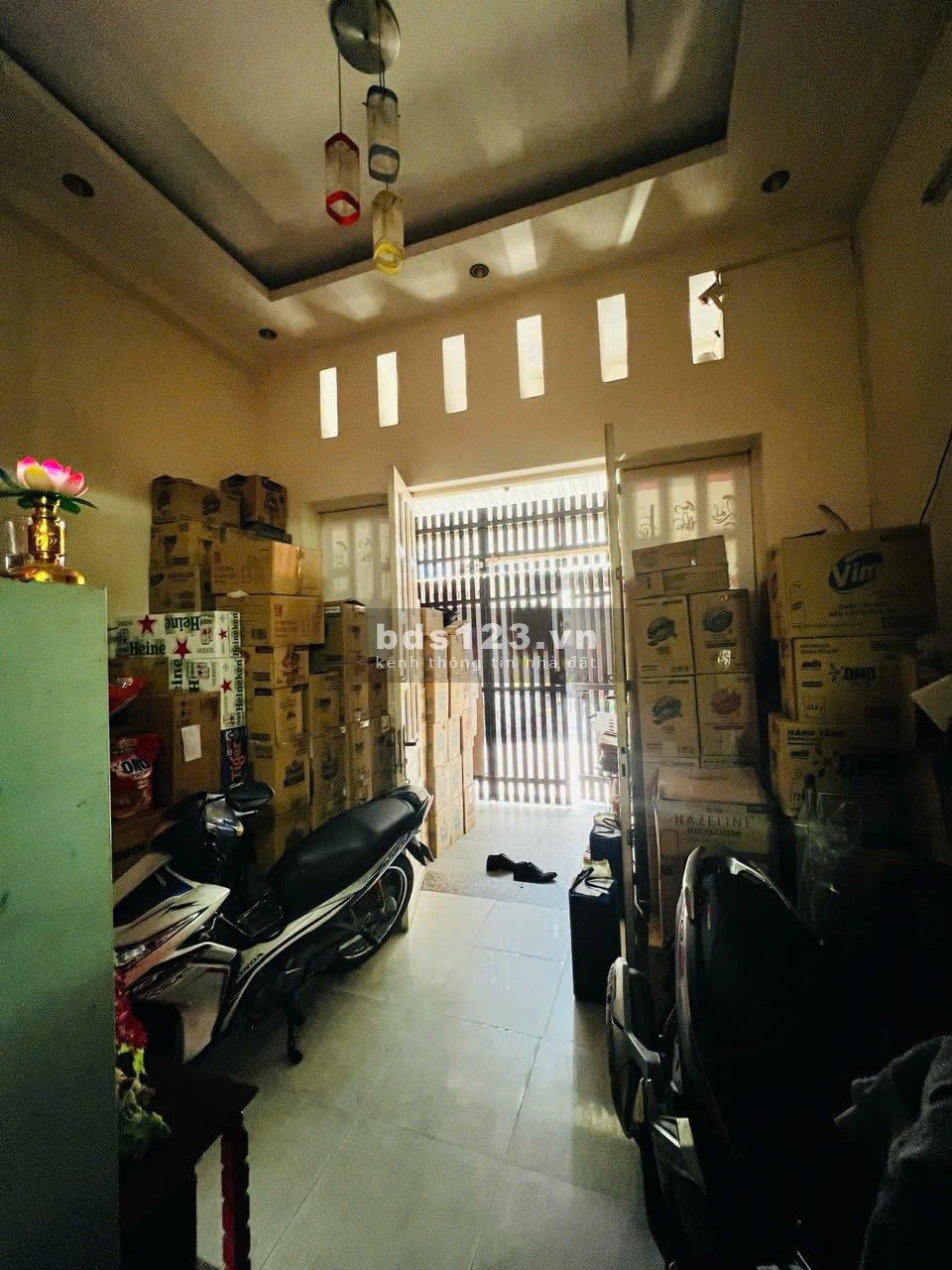 Nhà mặt tiền, nhà mới, giá rẻ, cần bán gấp tại NGUYỄN BÁ TÒNG, P.11, Q. TÂN BÌNH