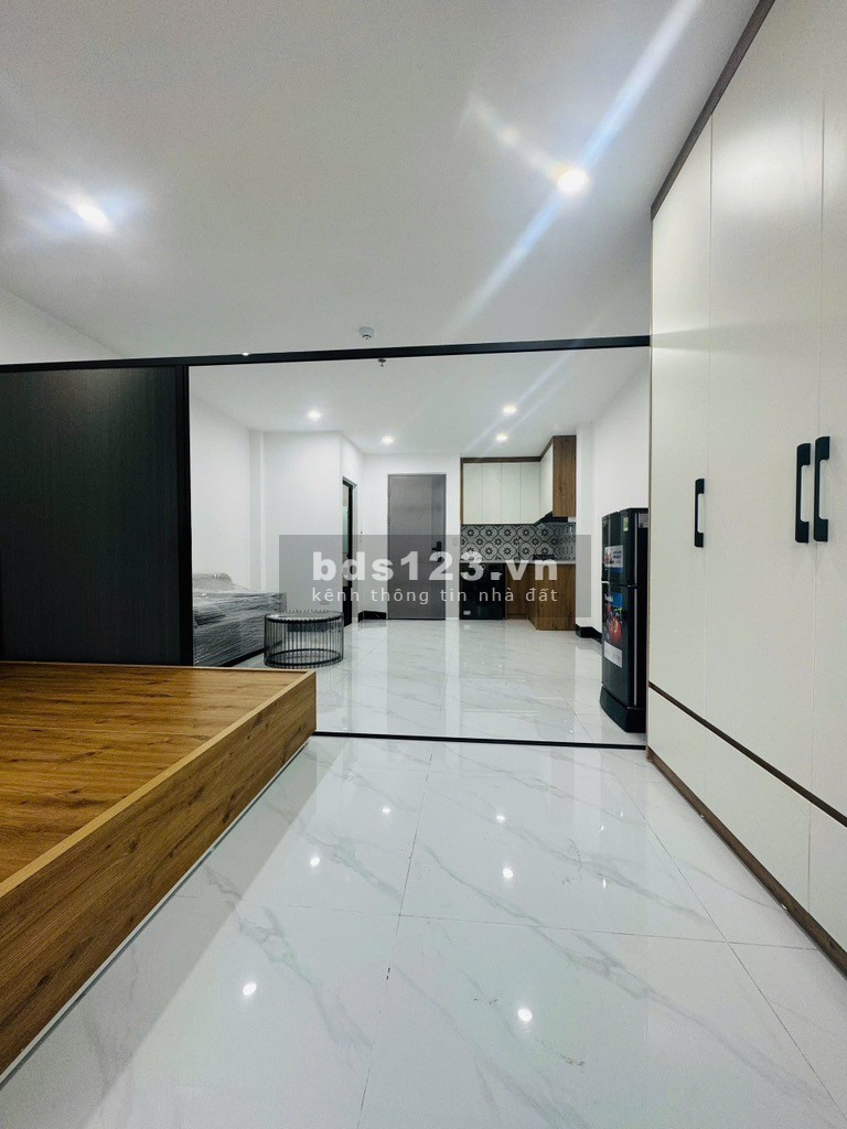 Bán nhà 7 tầng khu vực HBT, gần bv Thanh Nhàn