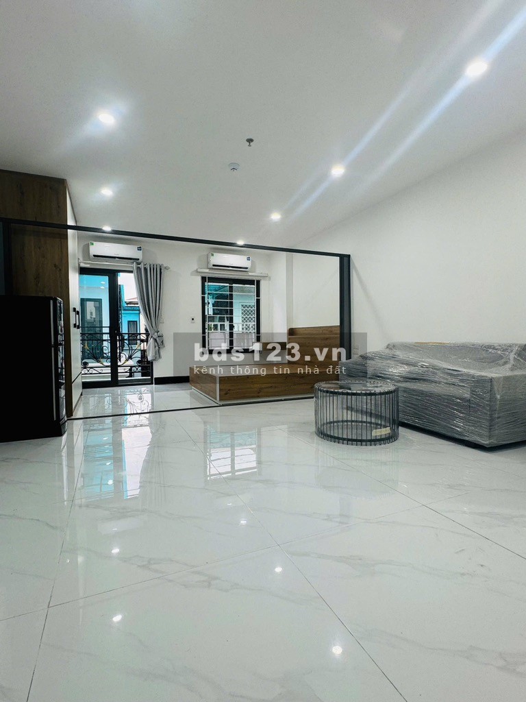 Bán nhà 7 tầng khu vực HBT, gần bv Thanh Nhàn