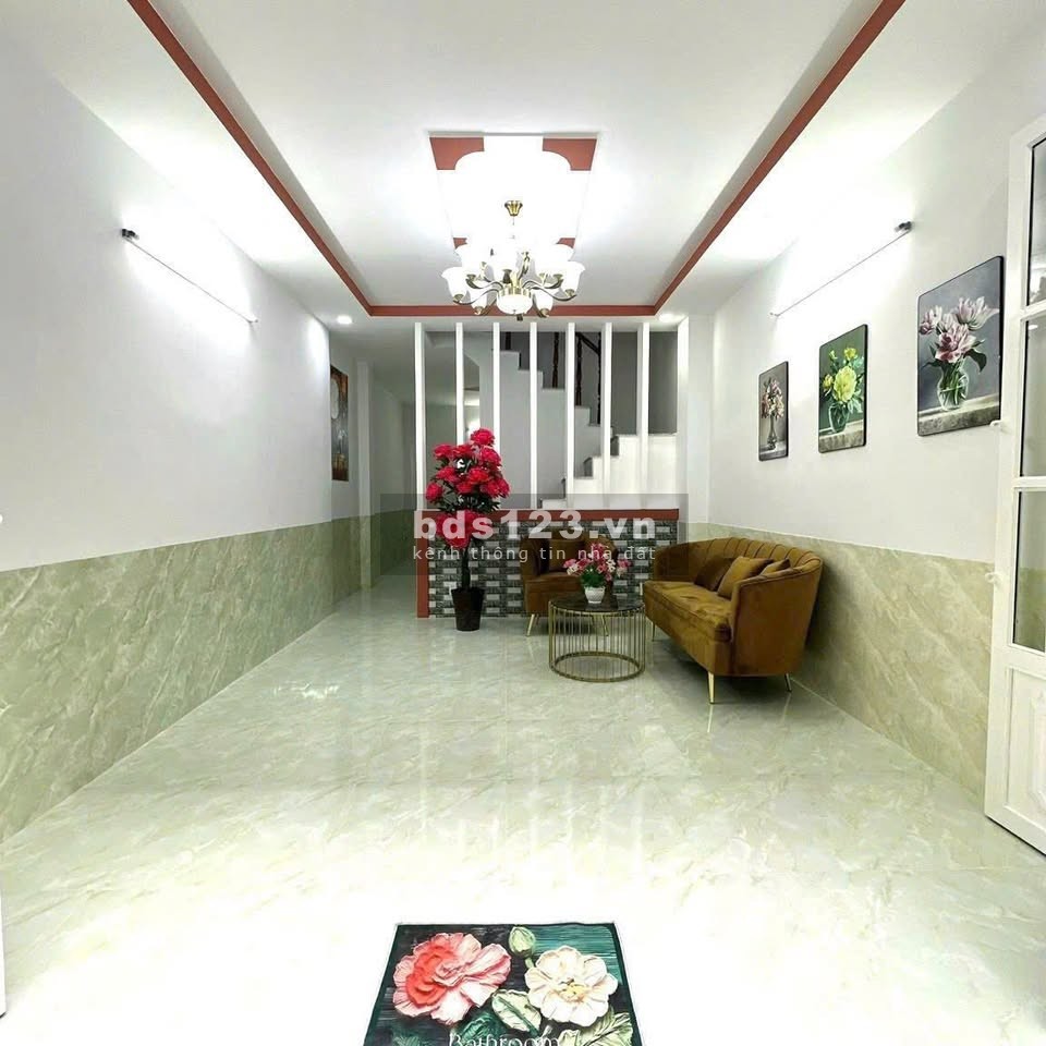 Cần Bán Nhanh Căn Nhà Còn Mới Tặng Kèm Nội Thất đẹp Của Chủ để Lại ở Bình Chánh Giá 1,6 Tỷ