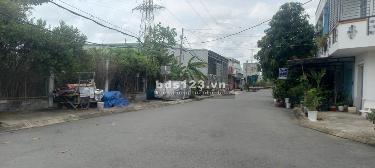 Cần Bán Nhanh Lô Đất Vàng 100m² Tại Nhơn Đức, Nhà Bè, TP.HCM – Liền Kề Khu Đô Thị Zeitgeist City.