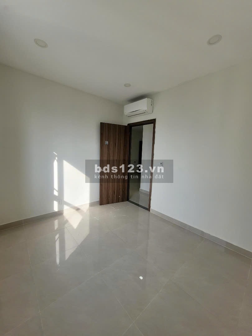 Cần cho thuê căn hộ 60m2 đường Cao Lỗ nội thất cơ bản