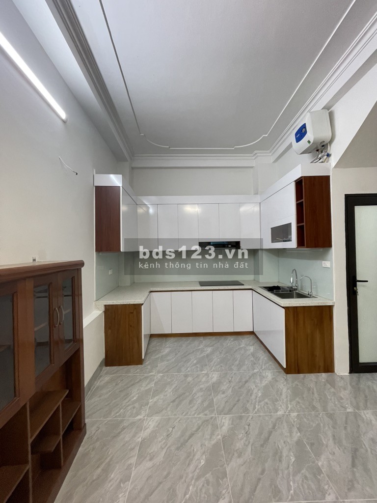 Bán nhà riêng đẹp tại Đê La Thành, Giảng Võ, Ba Đình, Hà Nội, 8.6 tỷ, 41.3 m2