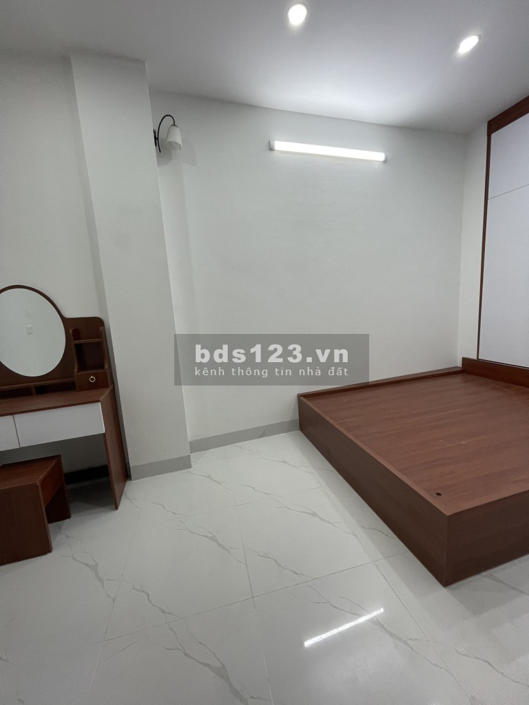 Bán nhà riêng đẹp tại Đê La Thành, Giảng Võ, Ba Đình, Hà Nội, 8.6 tỷ, 41.3 m2