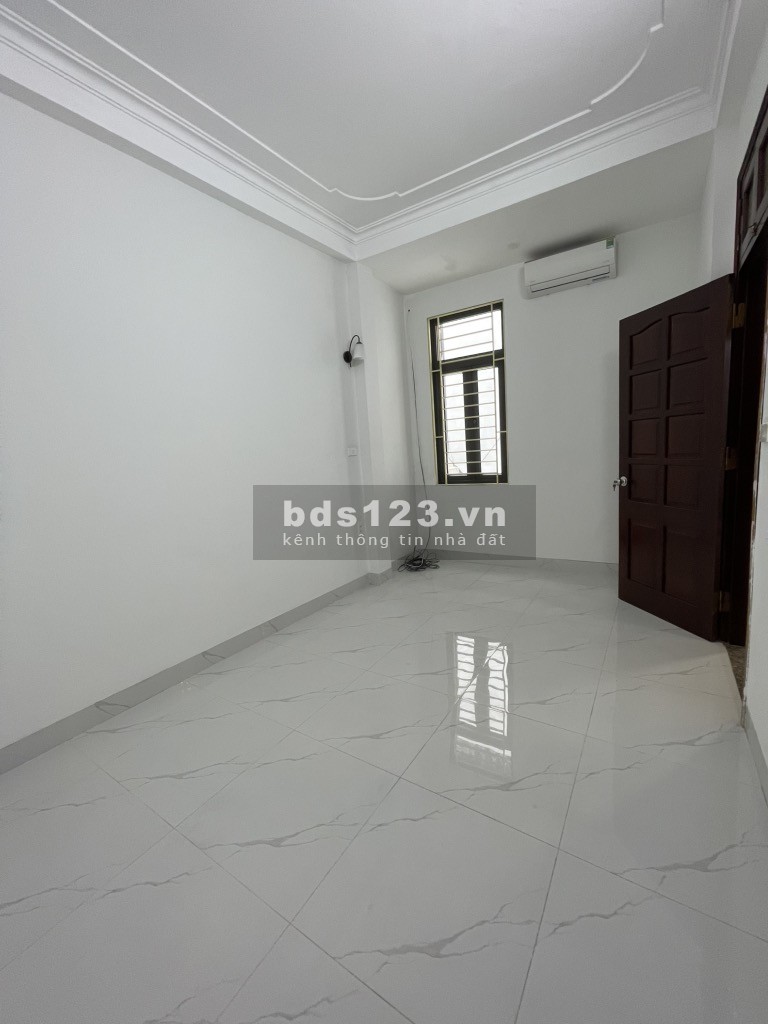 Bán nhà riêng đẹp tại Đê La Thành, Giảng Võ, Ba Đình, Hà Nội, 8.6 tỷ, 41.3 m2
