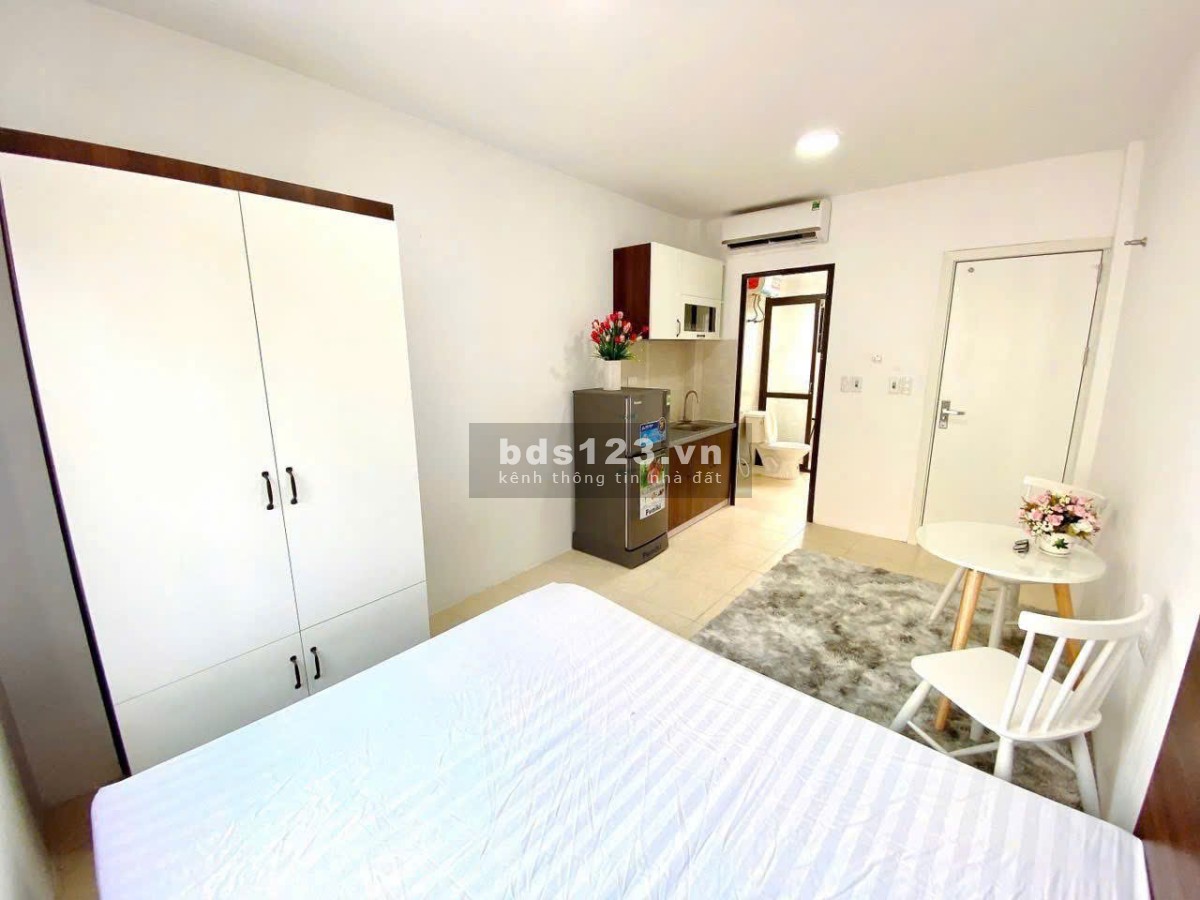 Căn hộ Cửa Sổ - Đường 3 tháng 2 - Quận 10, 20m2, 5tr/th, Full nội thất