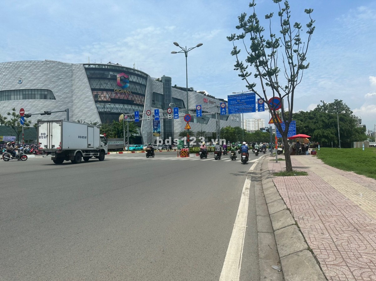 Bán Nhà Mặt tiền Phạm V Đồng Đối diện Giga Mall Thủ Đức, 90m2 pháp lý chuản