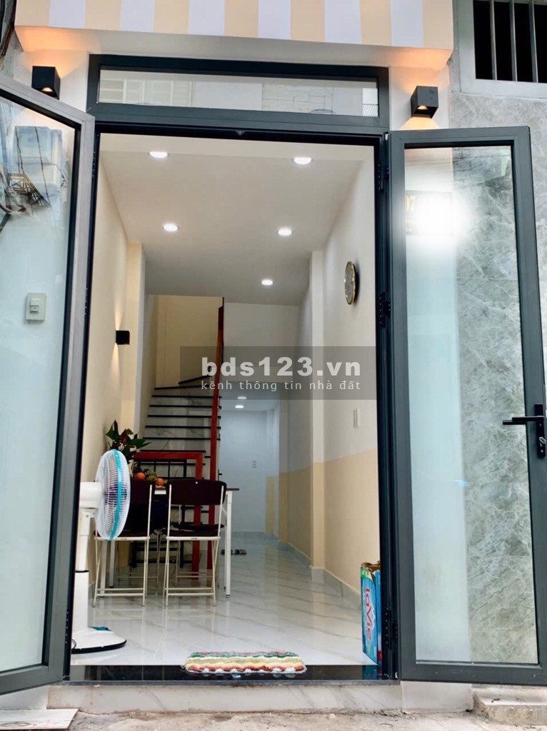 Siêu phẩm nhỏ xinh - Phan Huy Ích - Hẻm xe hơi - Diện tích 18m² - Giá 2.5 tỷ
