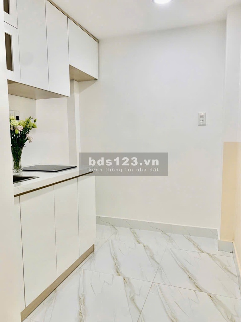 Siêu phẩm nhỏ xinh - Phan Huy Ích - Hẻm xe hơi - Diện tích 18m² - Giá 2.5 tỷ