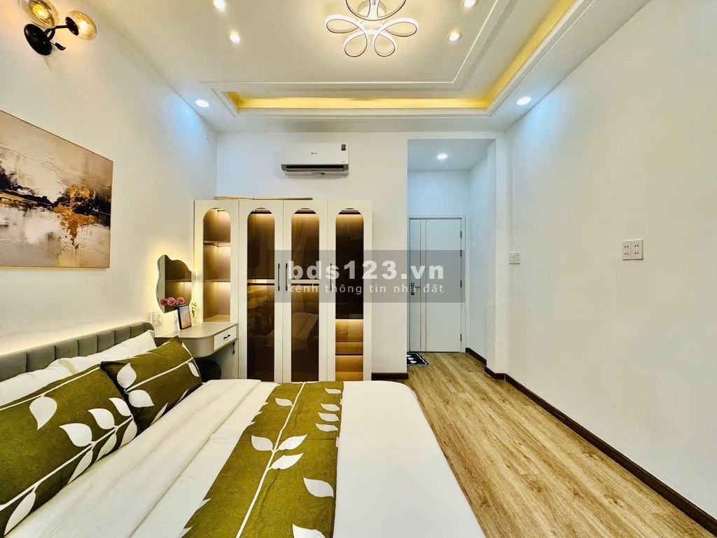 Bán nhà đẹp - Gần chợ Cây Quéo - DT 27M2 - Nở hậu tài lộc - Giá 6 tỷ