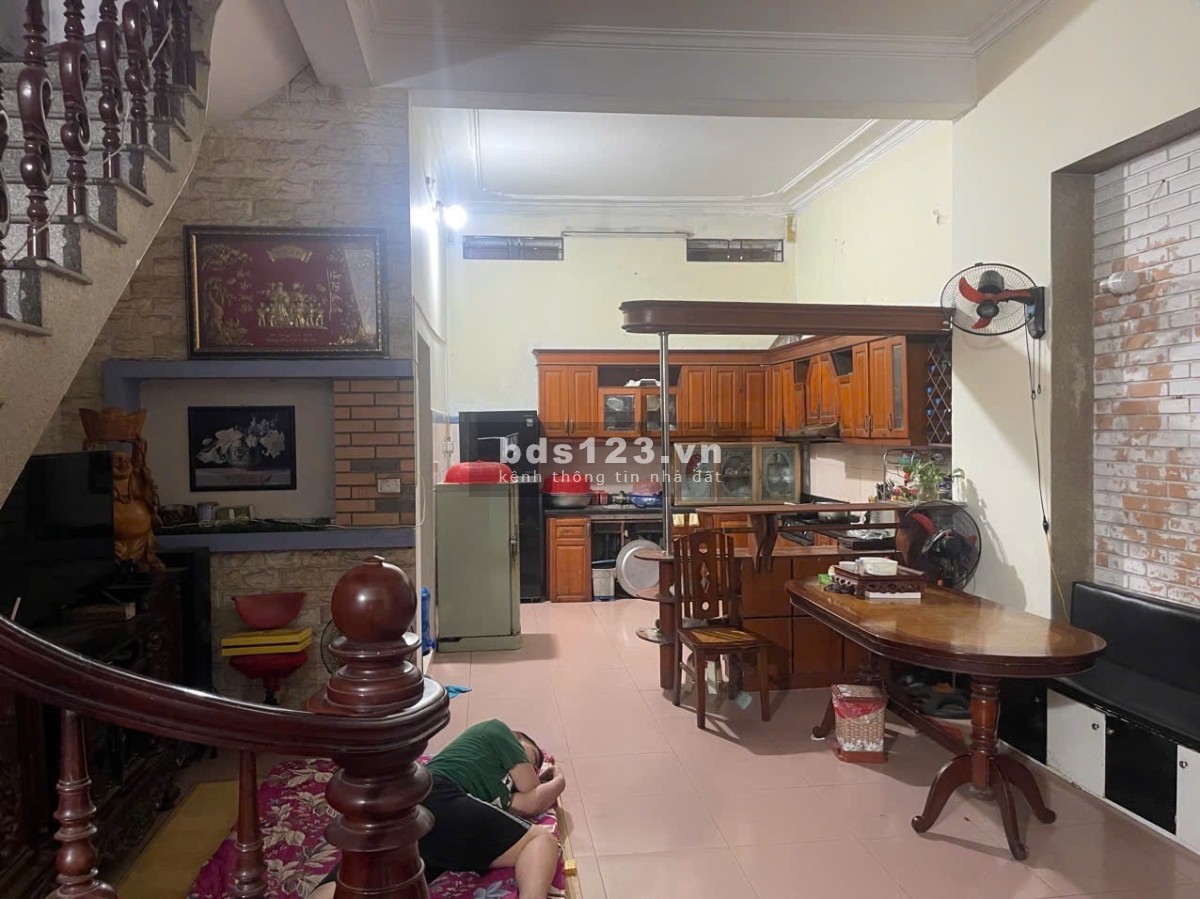 Chính chủ cần bán nhà gấp Gọi hoặc nhắn tin ngay vào số điện thoại 0912907629