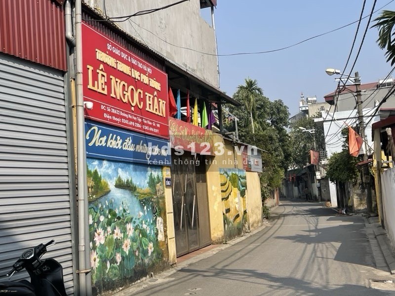 Cần bán nhà giá 4,6 tỷ thiện chí vào việc luôn nhé các bác 0912907629