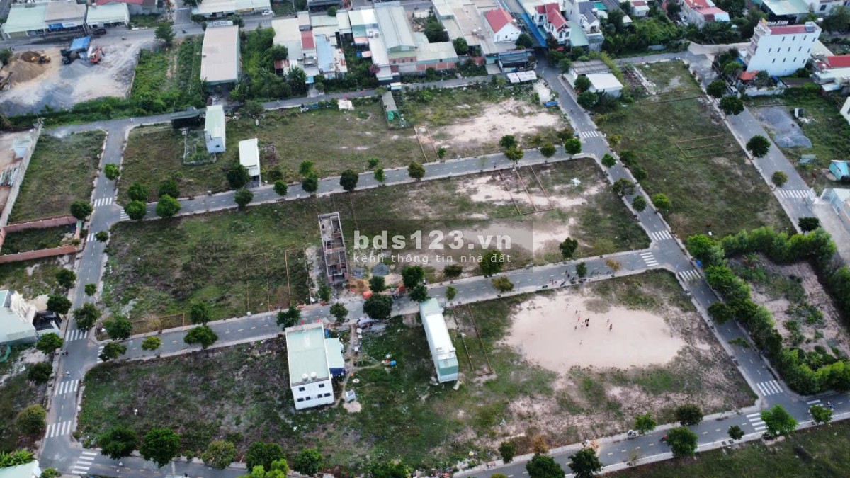 Đất thổ cư full 100%, Giá 1 tỷ 5 100m2