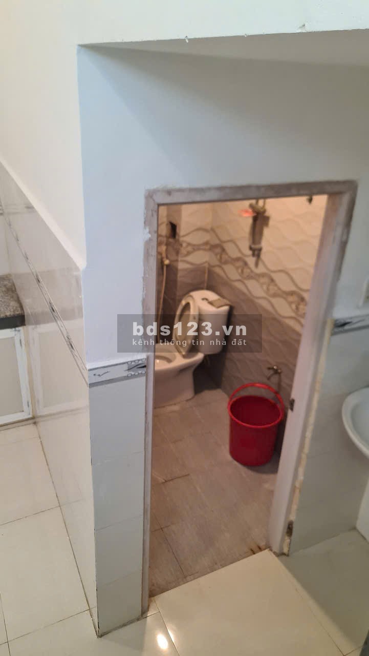 Chính chủ bán nhà gấp – vị trí đắc địa Phạm Hùng, diện tích 4x16m