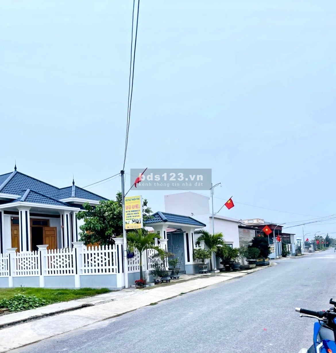 Bán đất chính chủ view biển Quất Lâm giá chỉ 1ty450, đường trục chính