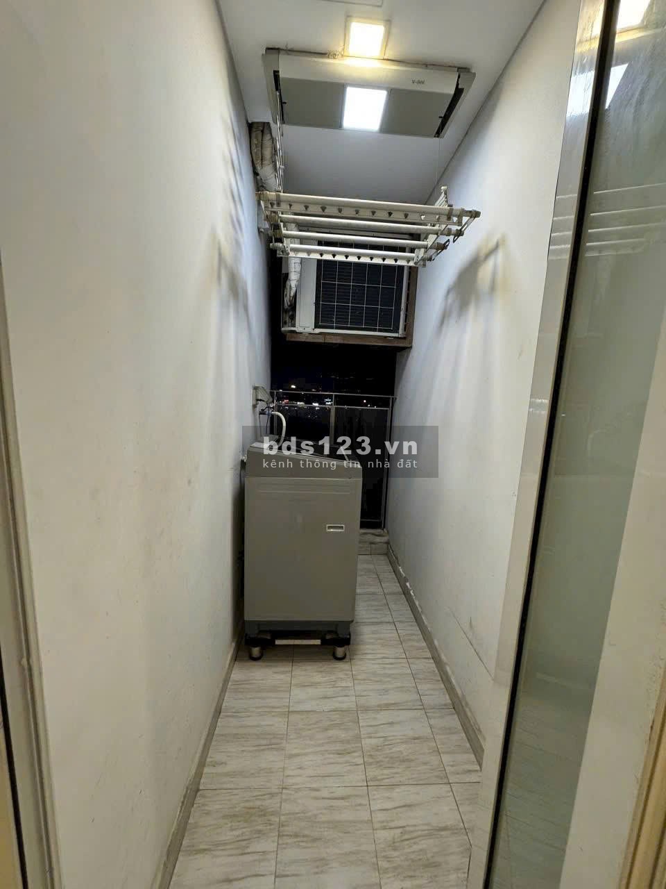 Chung cư Phúc Yên,Tân Bình: 70m2, 2p ngủ, NTCB, 9tr/th