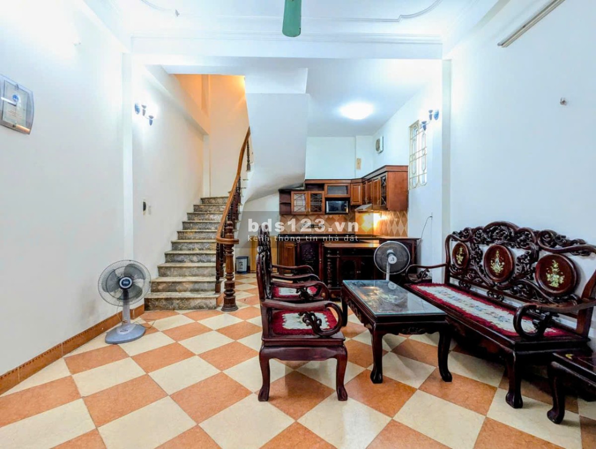 Nhà đẹp Bùi Xương Trạch – Thanh Xuân – Siêu phẩm – Ngõ to – Lô Góc – Giá 6.68 tỷ