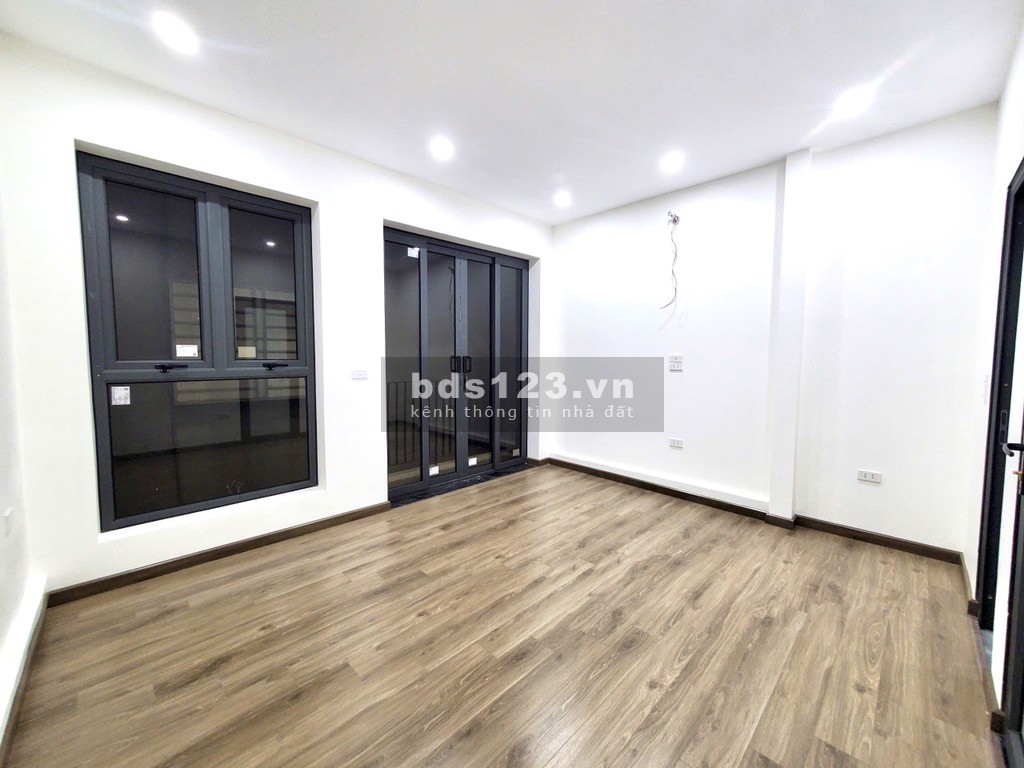 Nhà đẹp Đống Đa, 2 thoáng - full công năng. DT 29,7m2