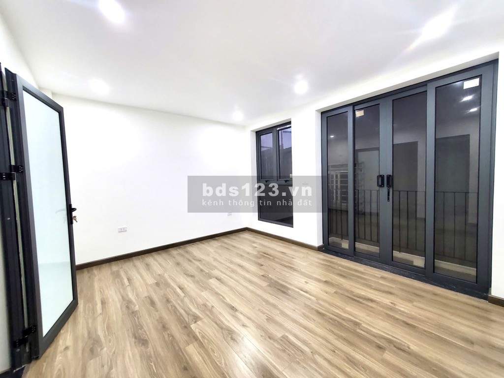 Nhà đẹp Đống Đa, 2 thoáng - full công năng. DT 29,7m2