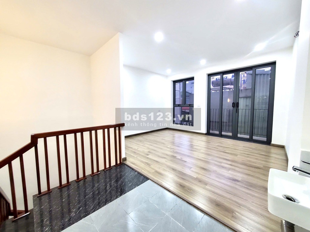 Nhà đẹp Đống Đa, 2 thoáng - full công năng. DT 29,7m2