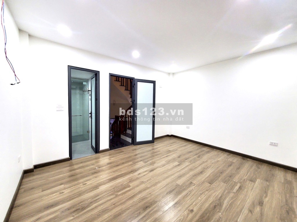 Nhà đẹp Đống Đa, 2 thoáng - full công năng. DT 29,7m2