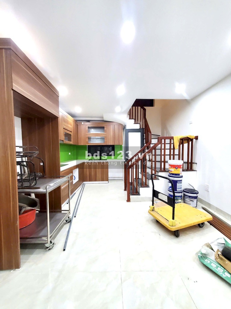 Nhà đẹp Đống Đa, 2 thoáng - full công năng. DT 29,7m2