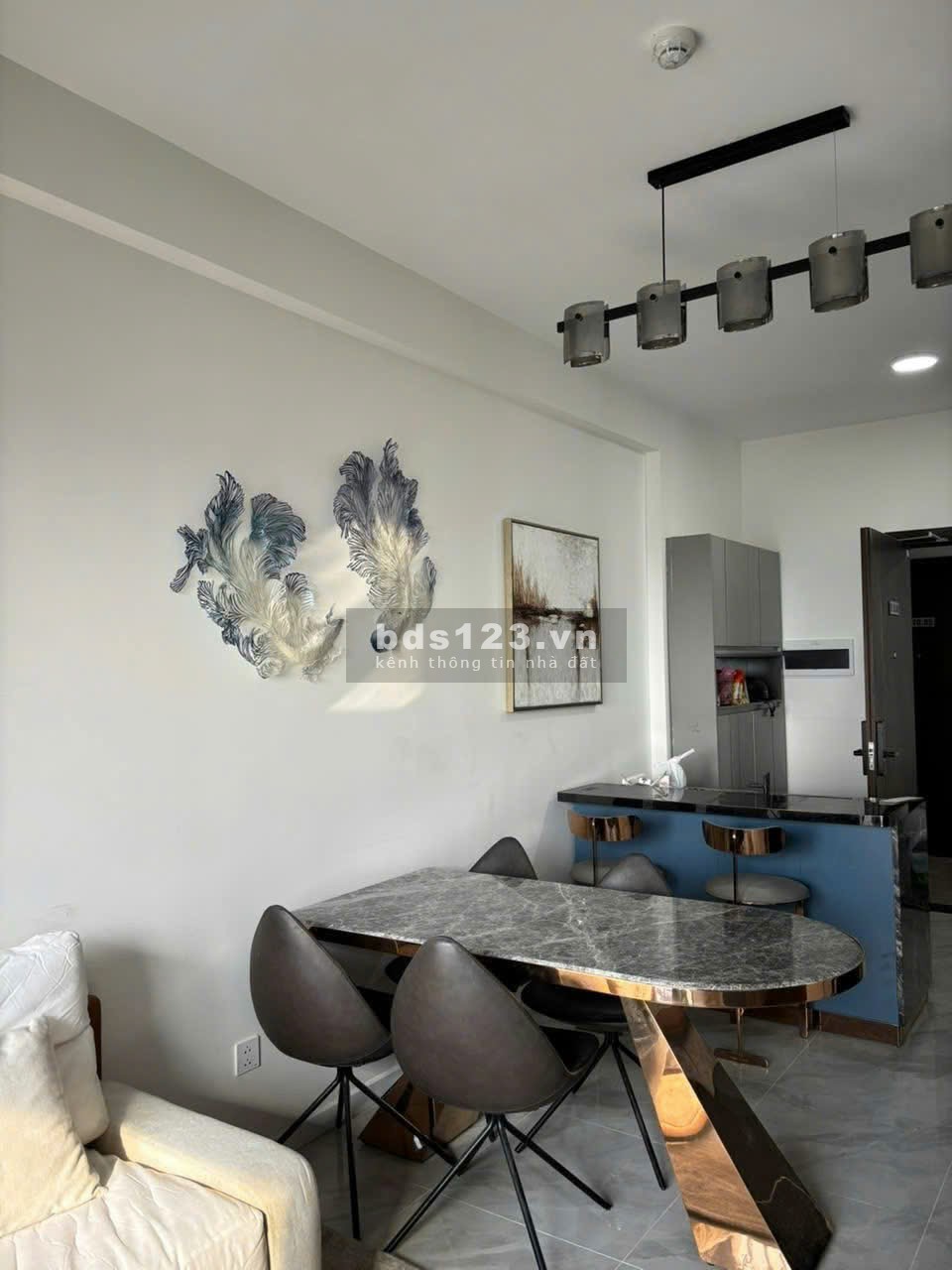 Chung cư AirPort Plaza, Bạch Đằng, P2, TB, 75m2, 2PN, 17tr/tháng