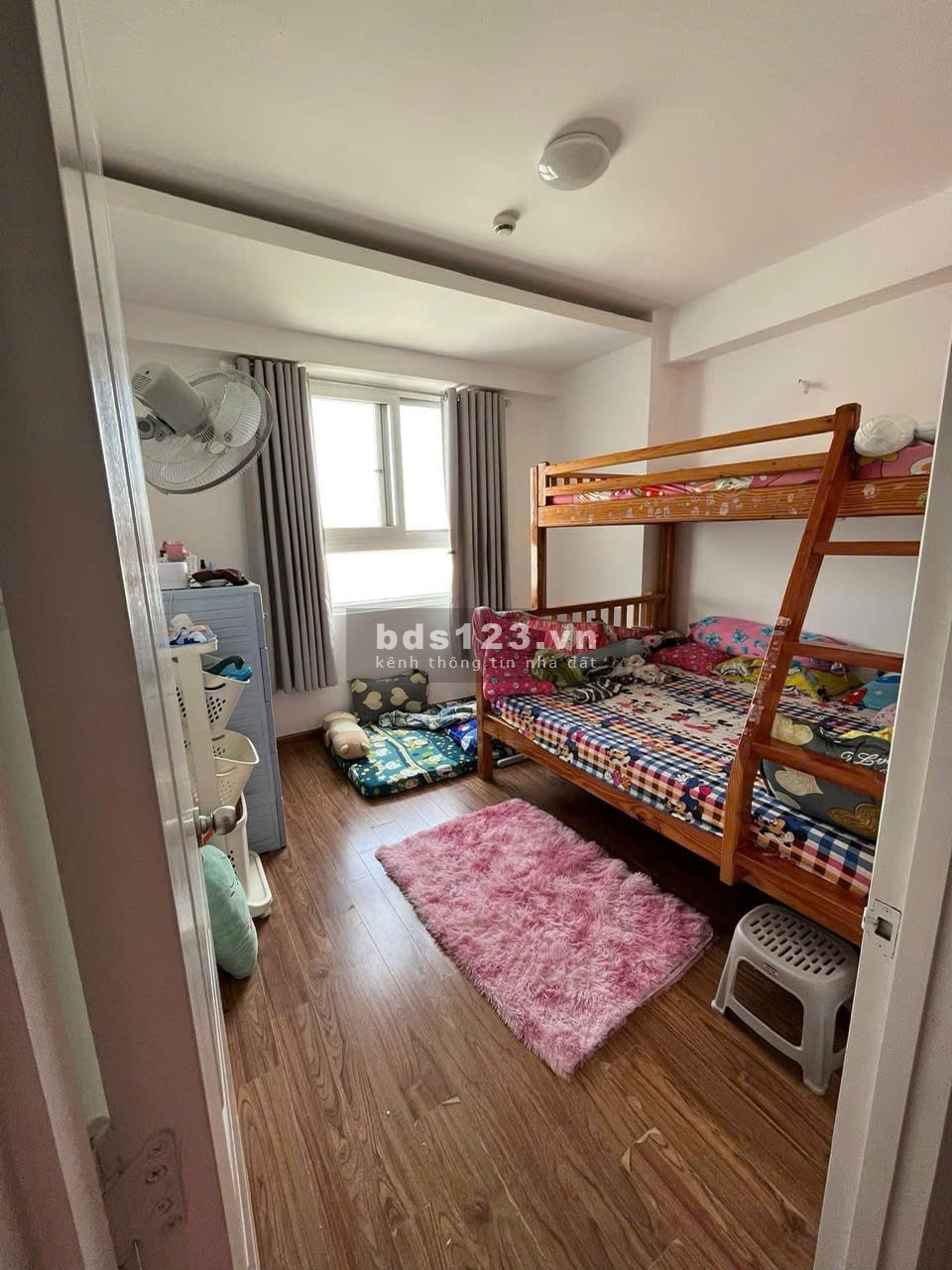 Cho thuê chung cư Ruby Garden, Tân Bình: 87m2, 2p ngủ, 2wc 10tr/th