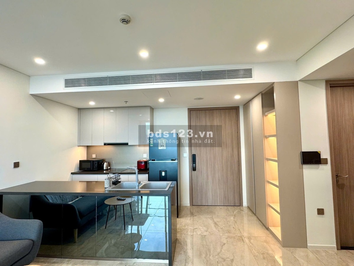 Satra Eximland, Phan Đăng Lưu, Phú Nhuận: 3 p ngủ, có nội thất, 22tr/th