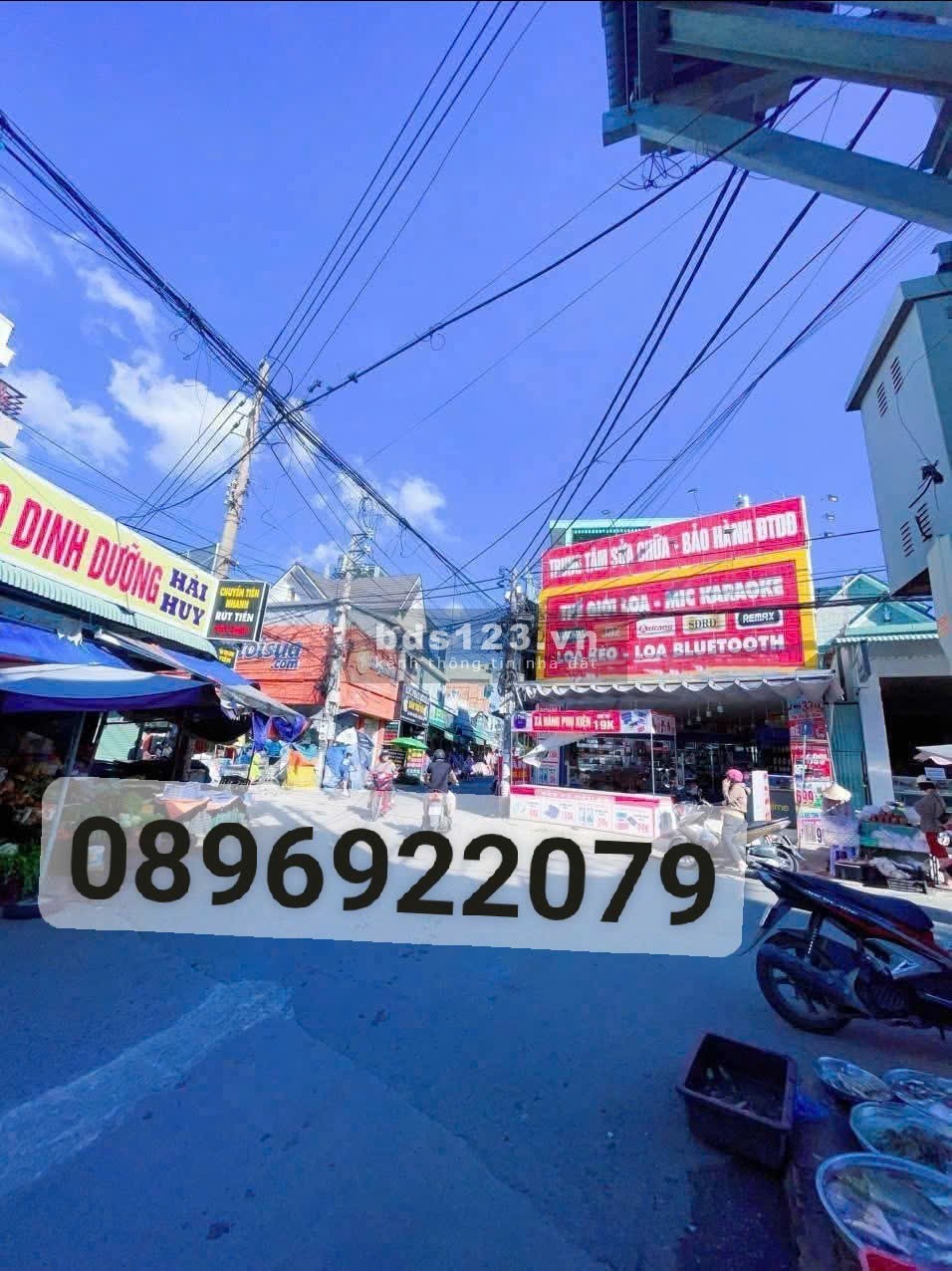 Bán nhà trong lòng chợ Hưng Long 90m2 1,2 tỷ