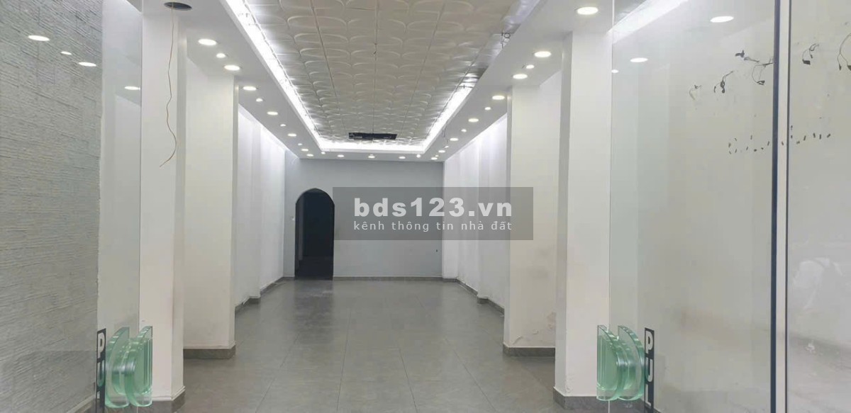 CHO THUÊ MẶT TIỀN SƯƠNG NGUYỆT ÁNH - BẾN THÀNH QUẬN 1 - 130 TRIỆU - 130M2