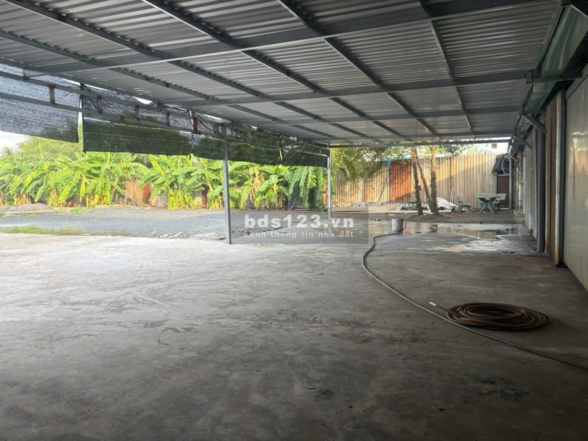 Cho thuê nhà kho xưởng mặt tiền sông sg, gần trường cao đẳng Điện lực, q12