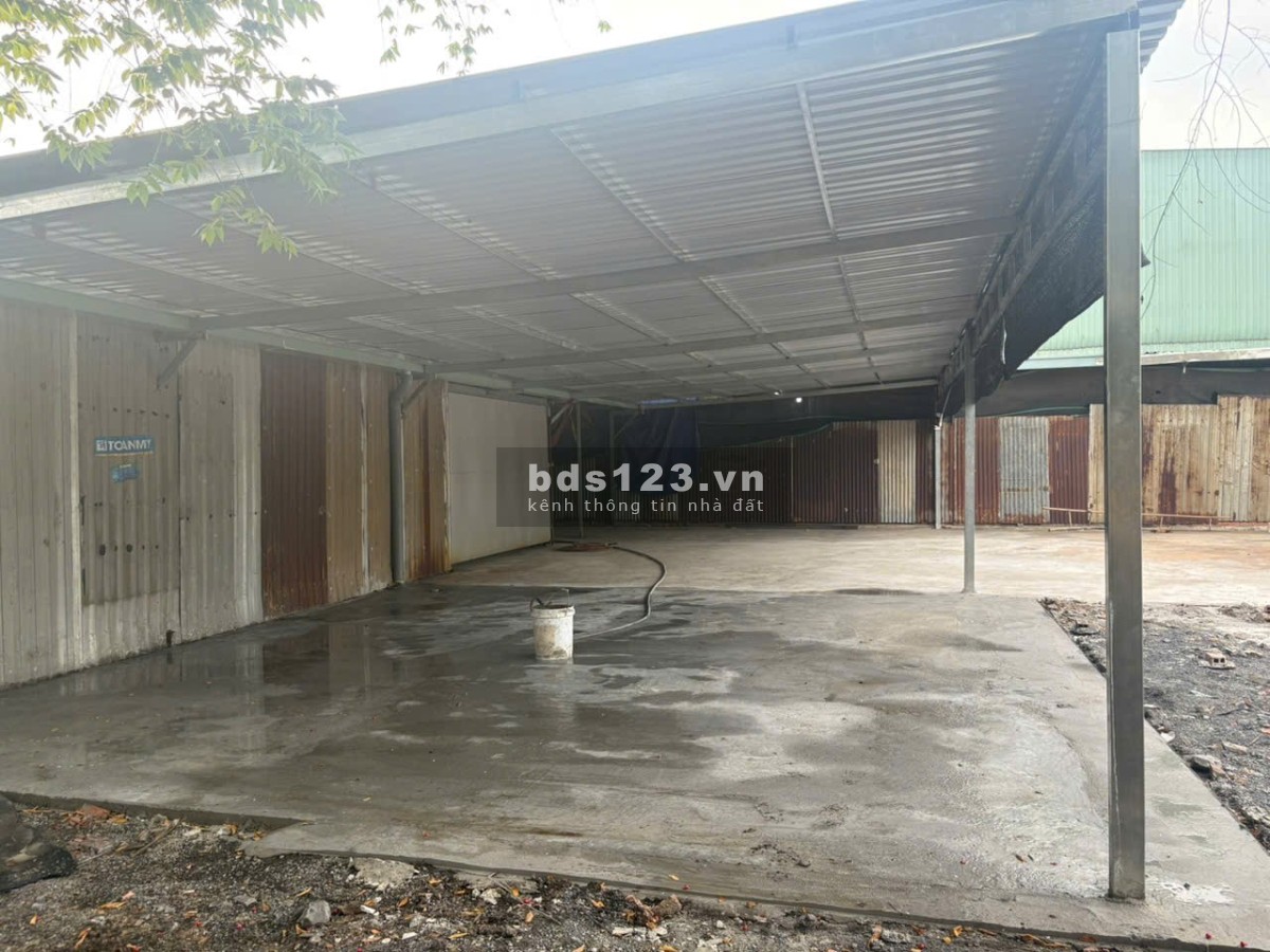 Cho thuê nhà kho xưởng mặt tiền sông sg, gần trường cao đẳng Điện lực, q12