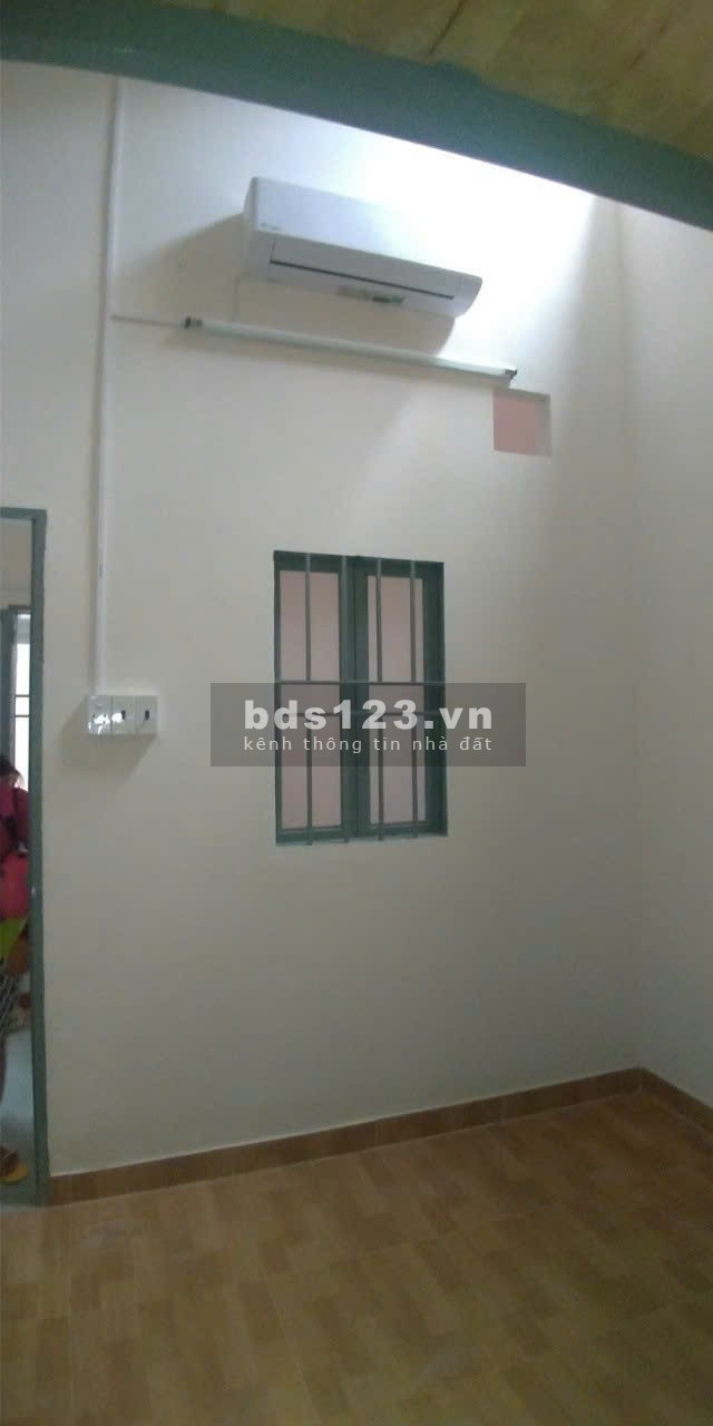 Cho thuê phòng trọ ở TL 50 quận 12, cách chợ đường 200m Q.12