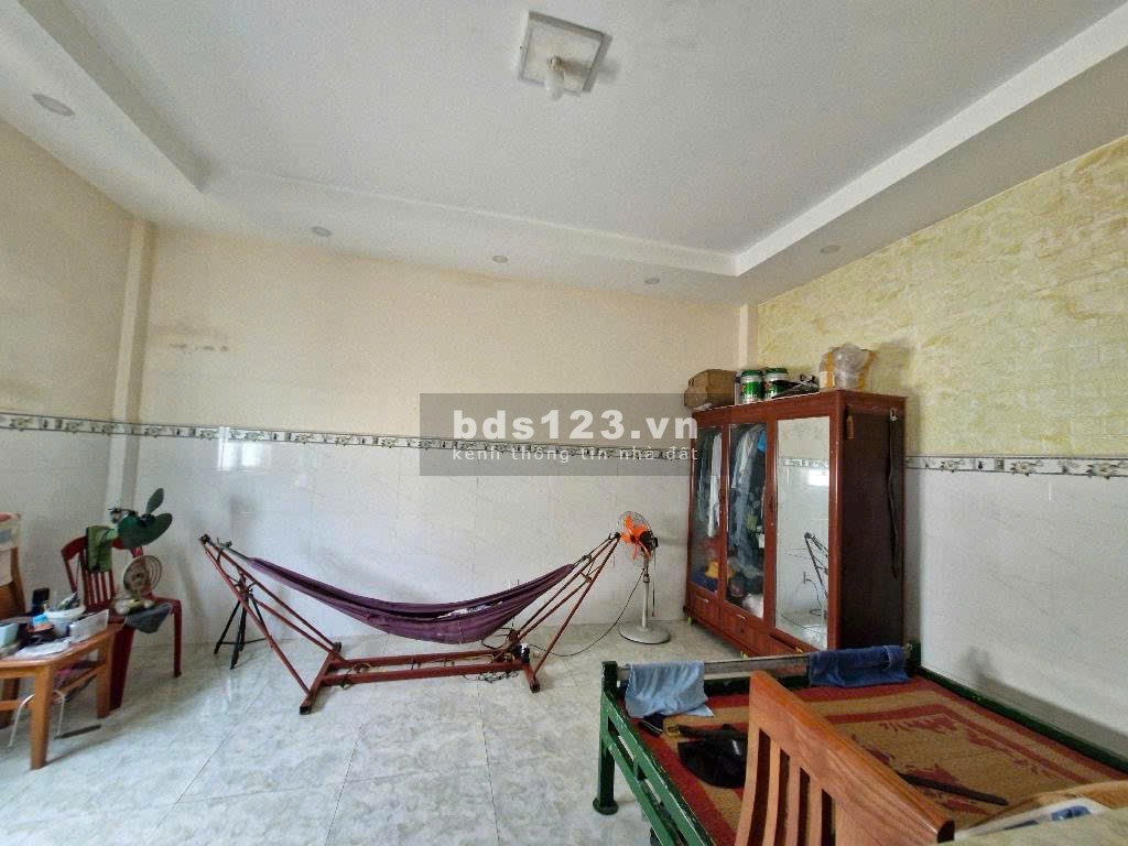 Siêu phẩm căn góc 60m2 chỉ 4.5 TỶ, 3 tầng, 4pn đường Nguyễn Duy Trinh, Thủ Đức, TP.HCM