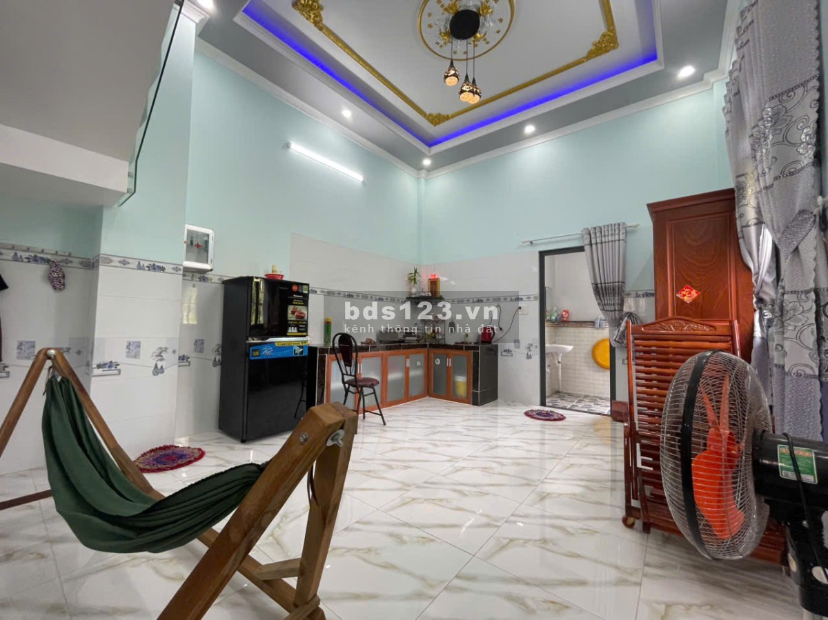 Bán Nhà Long An 1 Trệt 1 Lầu – Giá Rẻ Chính Chủ Tại Mỹ Lộc, Cần Giuộc, Long An