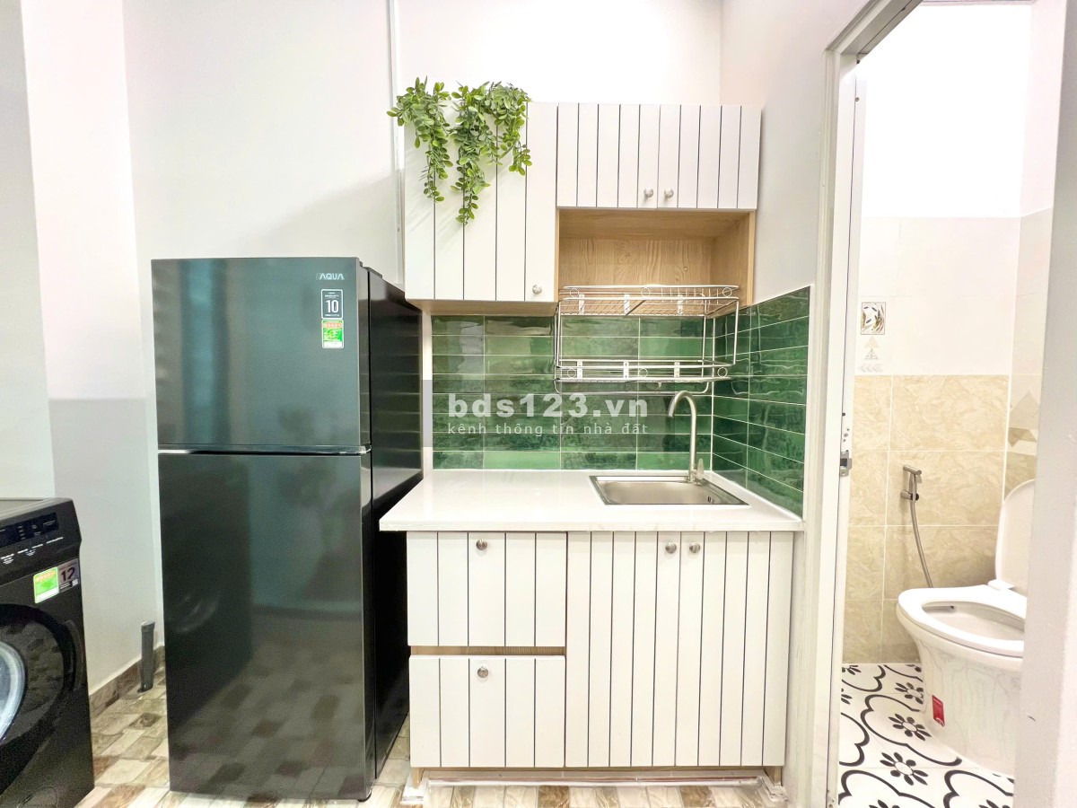 Căn hộ siêu đẹp 1 Phòng ngủ, Pk đủ nội thất Đối diện Sân bay Tân Sơn Nhất.