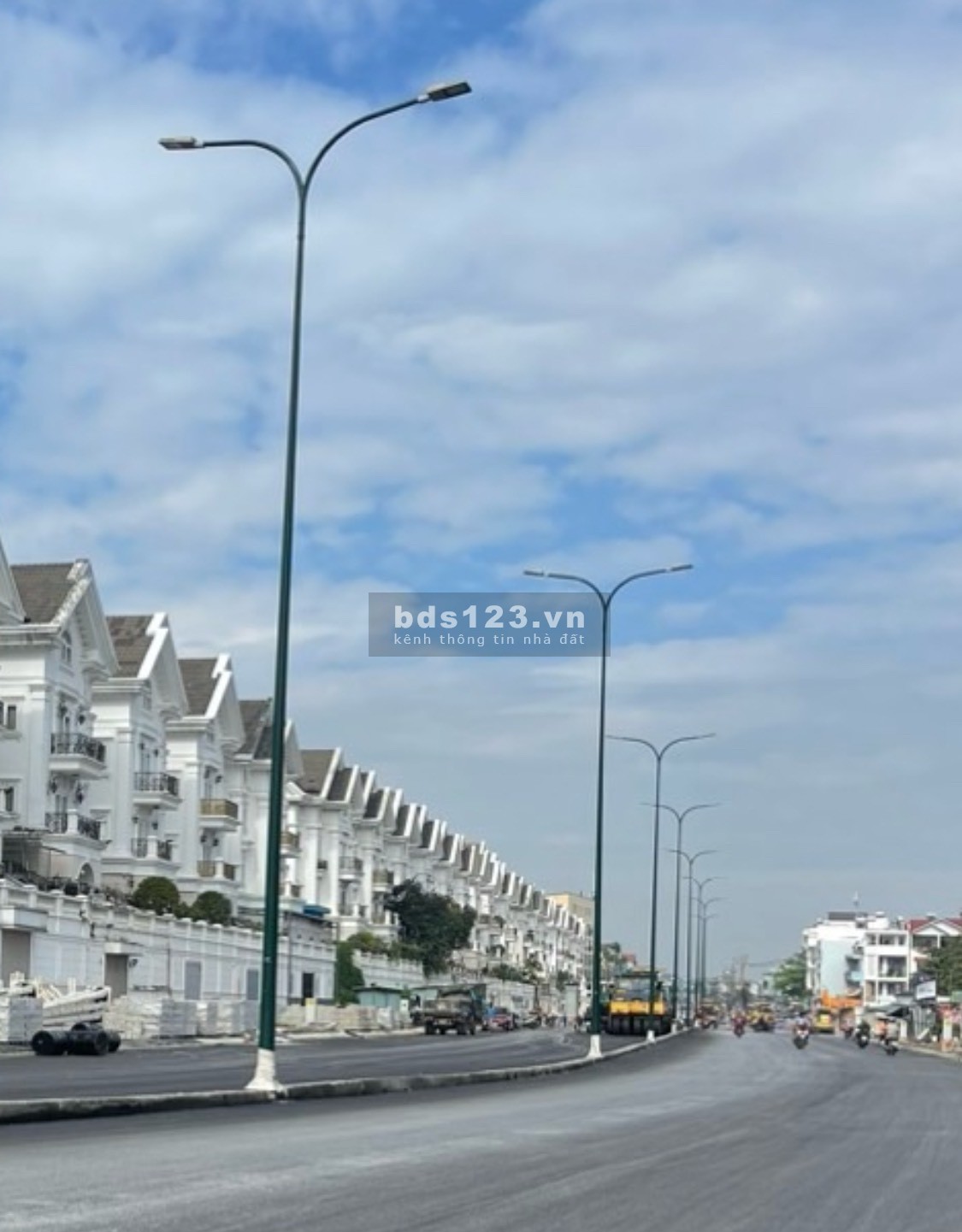 Cho thuê biệt thự 2 mặt tiền – Đường Dương Quảng Hàm (34m) và mặt tiền CityLand