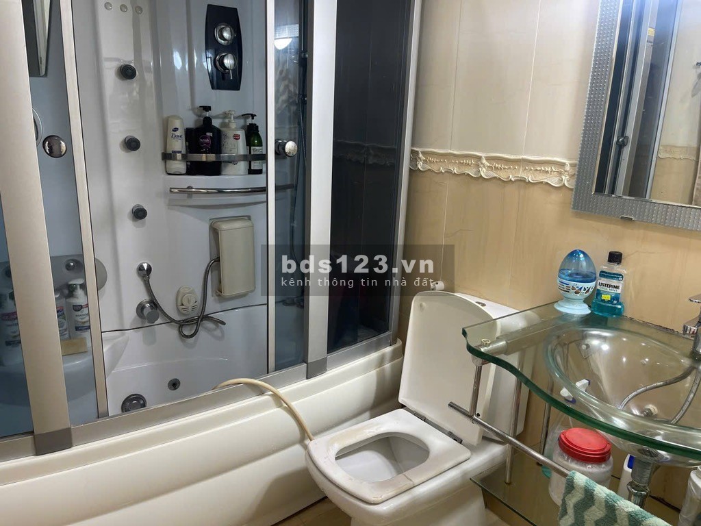 Hiếm Q3 - Nhà 5 tầng bề thế HXH Võ Văn Tần