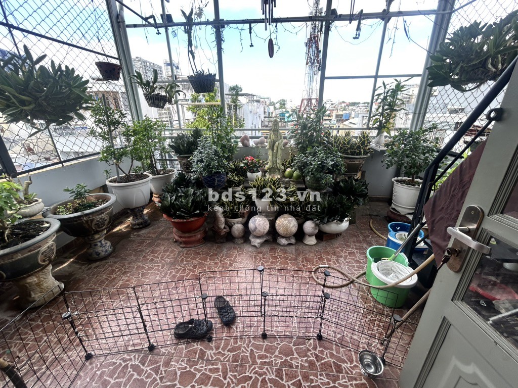 Hiếm Q3 - Nhà 5 tầng bề thế HXH Võ Văn Tần