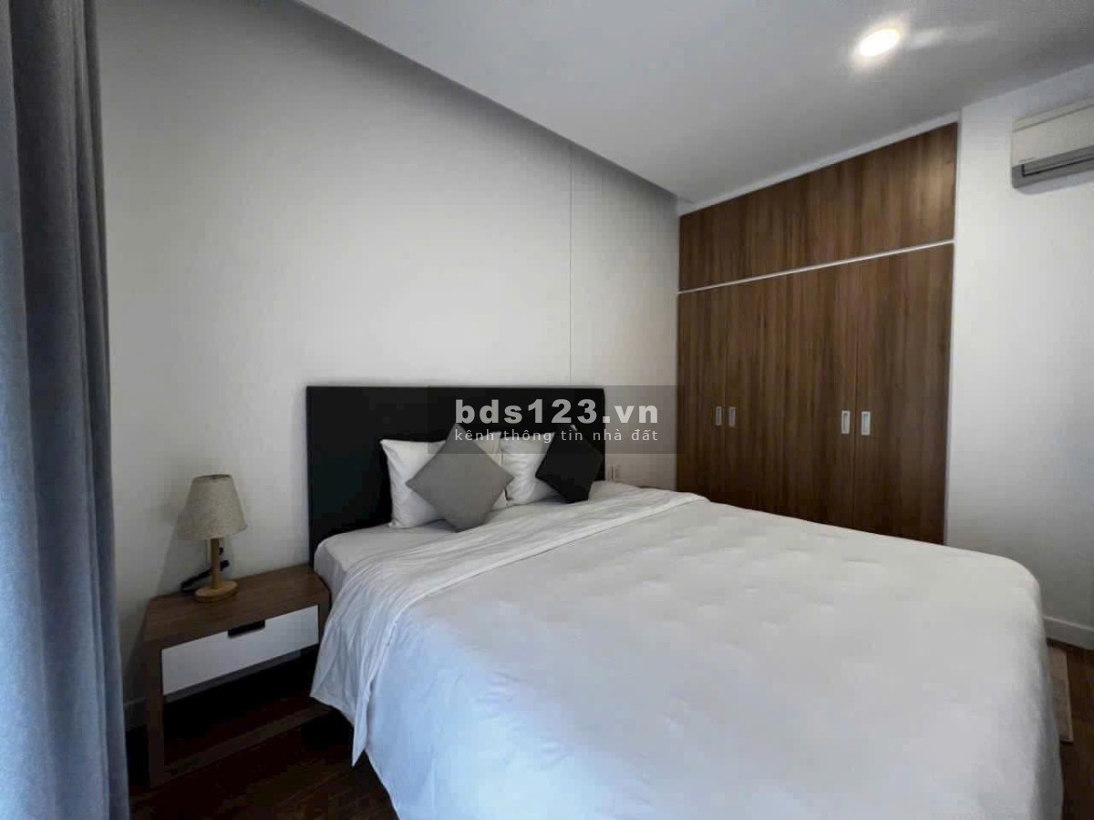 Chung cư Saigon Air, Bạch Đằng, TB: 96m2, 2p ngủ, NT mới, Căn Góc, 19tr/th