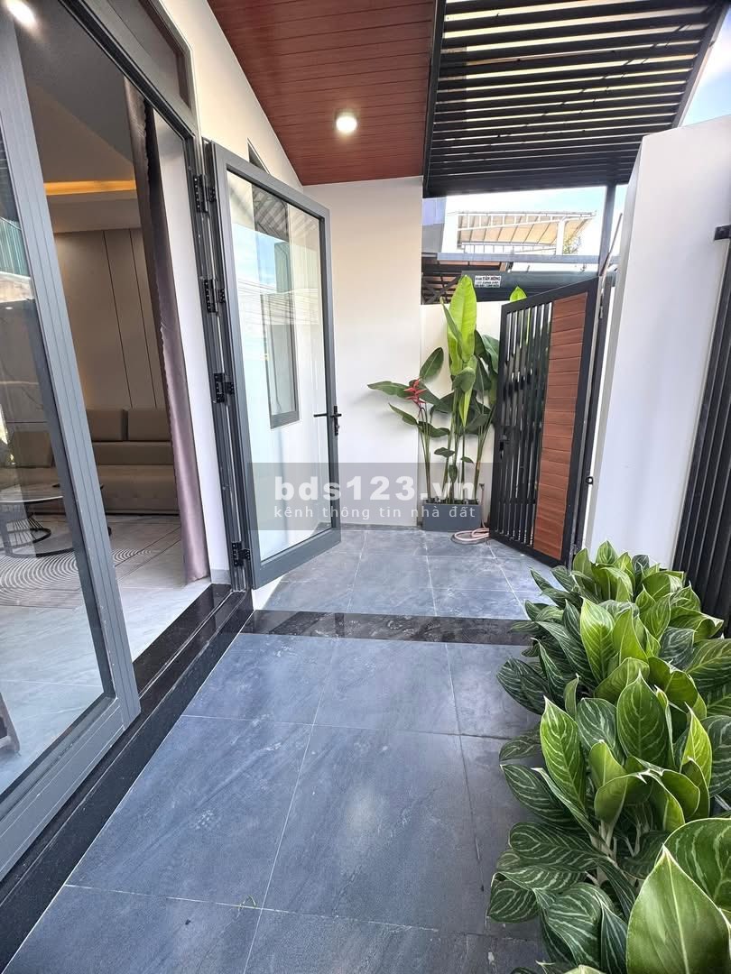 Bán nhà đẹp – 3 tầng, full nội thất – 2 mặt kiệt – 411 Nguyễn Phước Nguyên, Thanh Khê