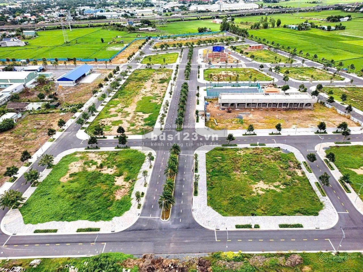 Mở Bán Lô Nền Vàng TP4 - Đất Nền King Hill – Ngay Lõi TT Bến Lức - Sổ Sẵn Từng Lô