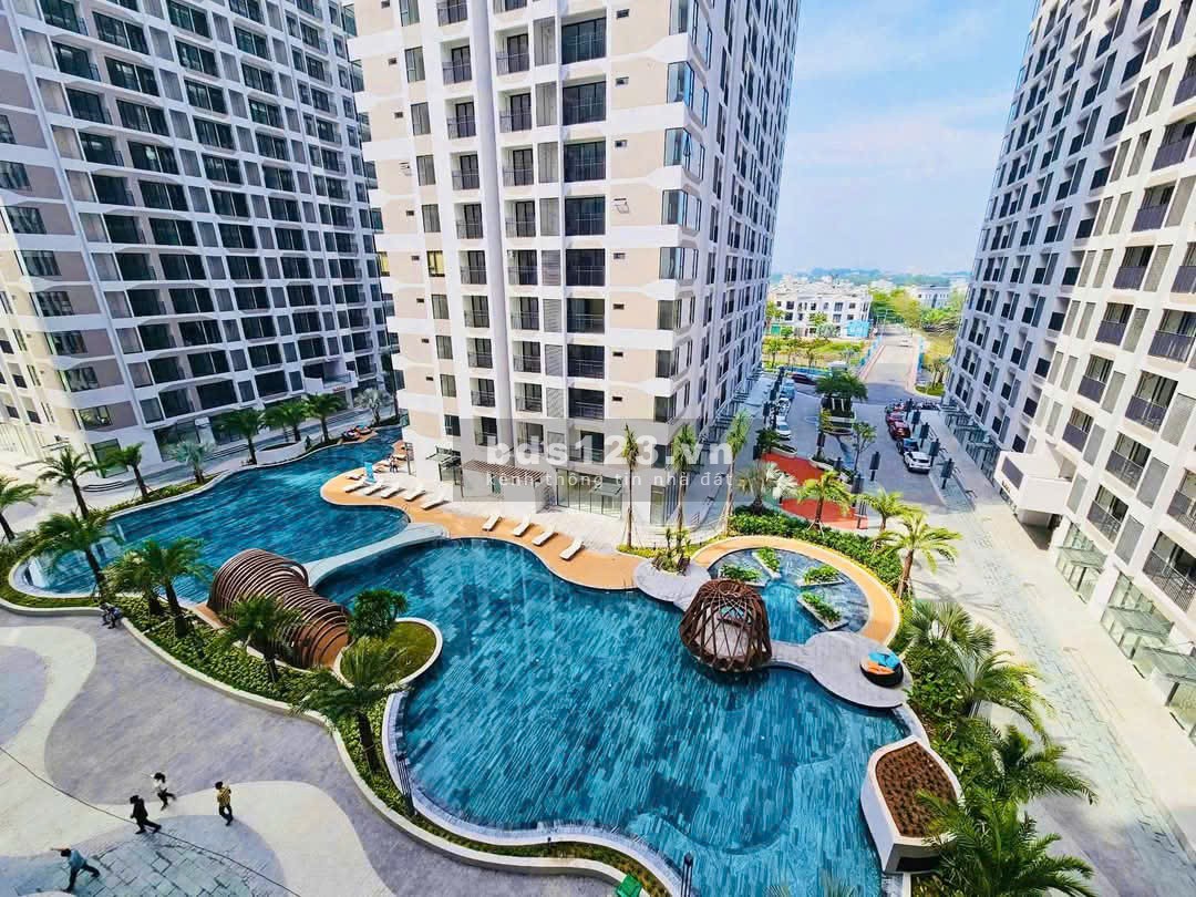 Sổ hồng cầm tay 65m2 Bán 2tỷ65 tại Căn hộ MT Eastmark City