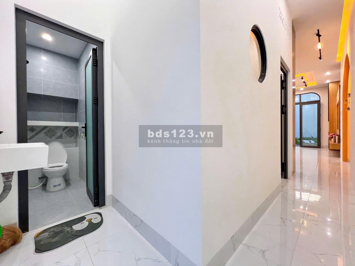 Cần bán gấp căn nhà Bình Chánh - Giá 750 triệu